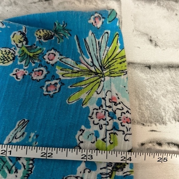 LILLY PULITZER JUNGLE GLAM TOILE MANDY V-Neck Top, Size XS - Picture 8 of 8